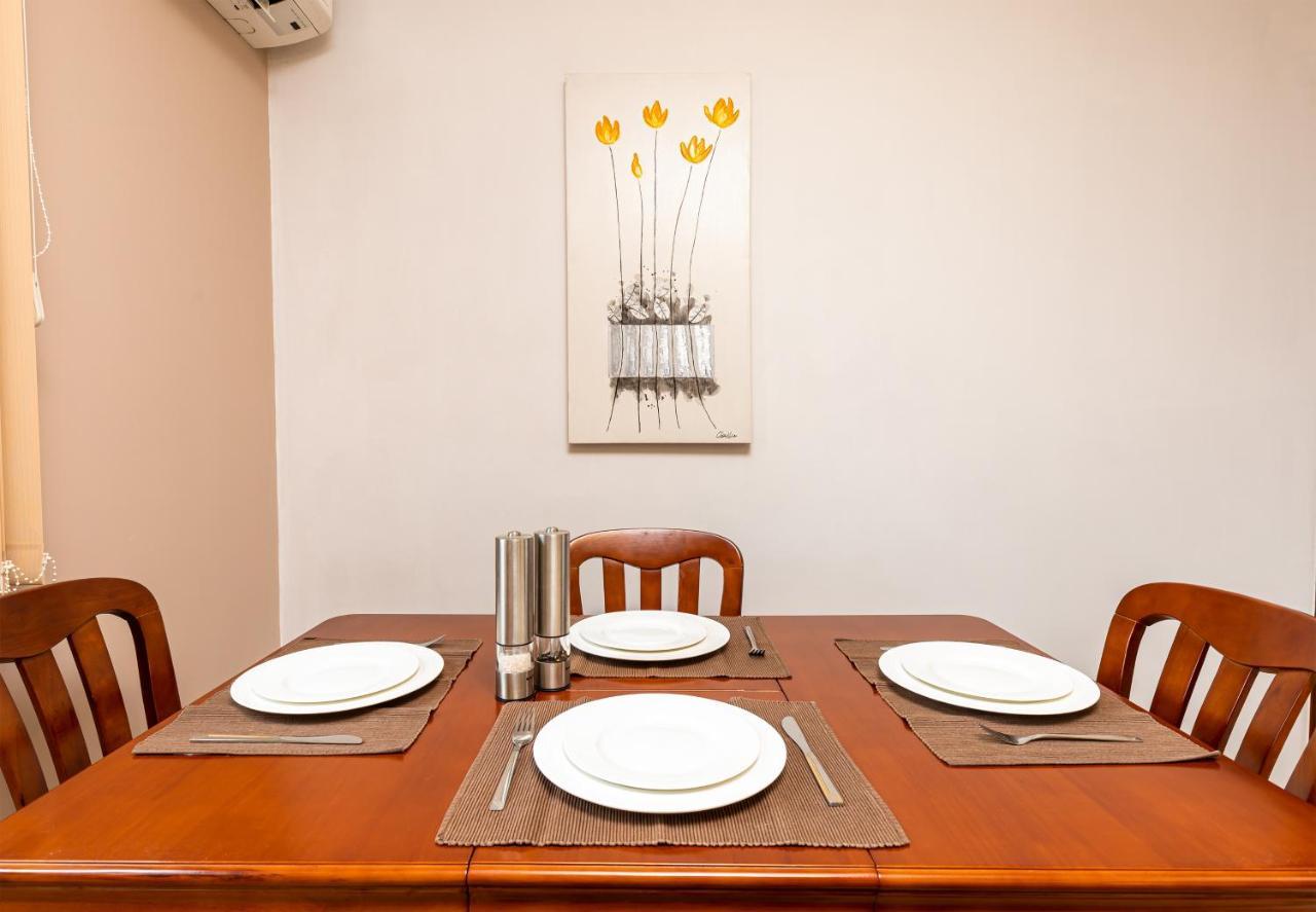 The Walnut 2Bd Apartment พลอฟดิฟ ภายนอก รูปภาพ